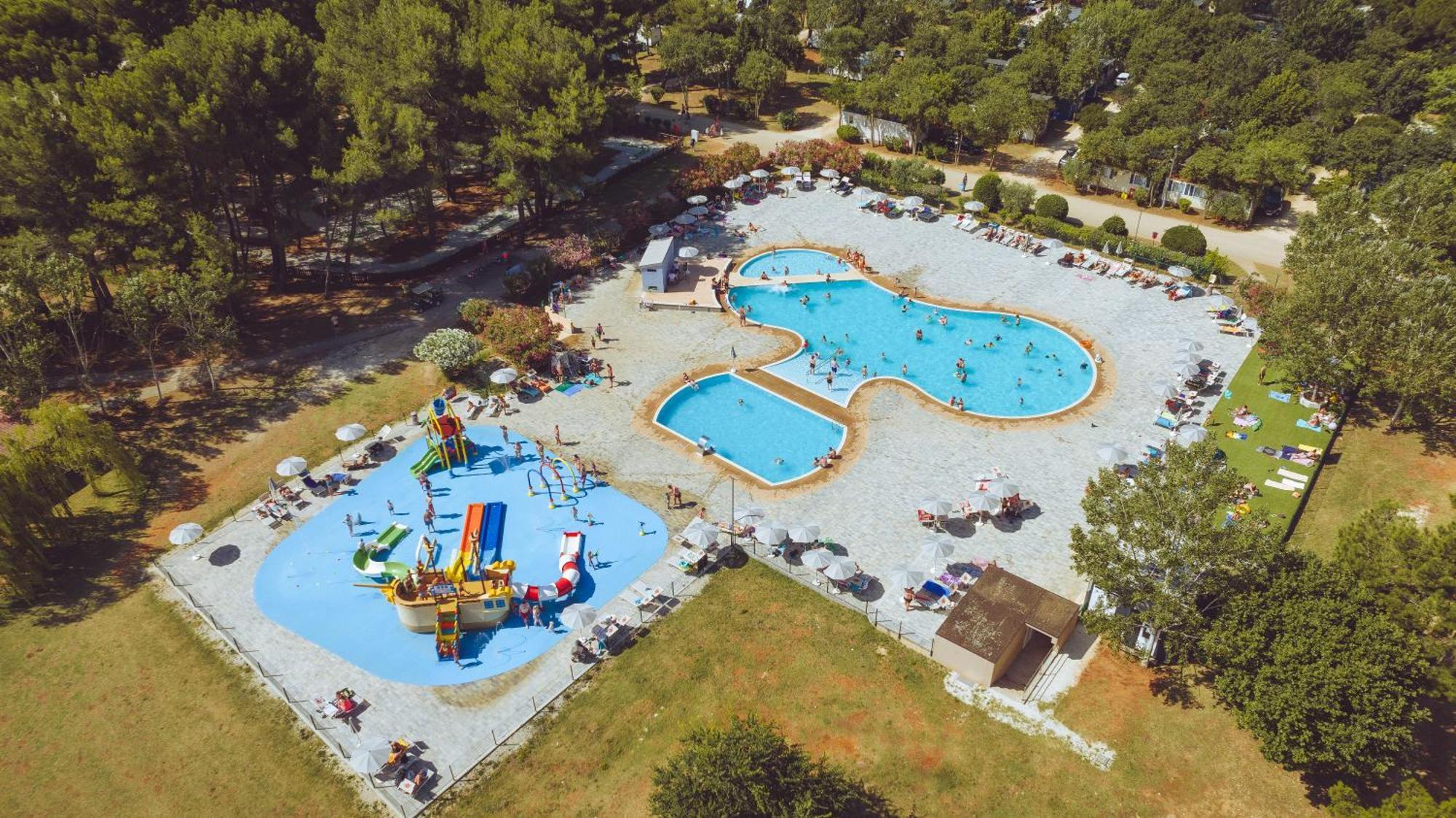 Camping Bi-Village - Roan Valbandon Exteriér fotografie